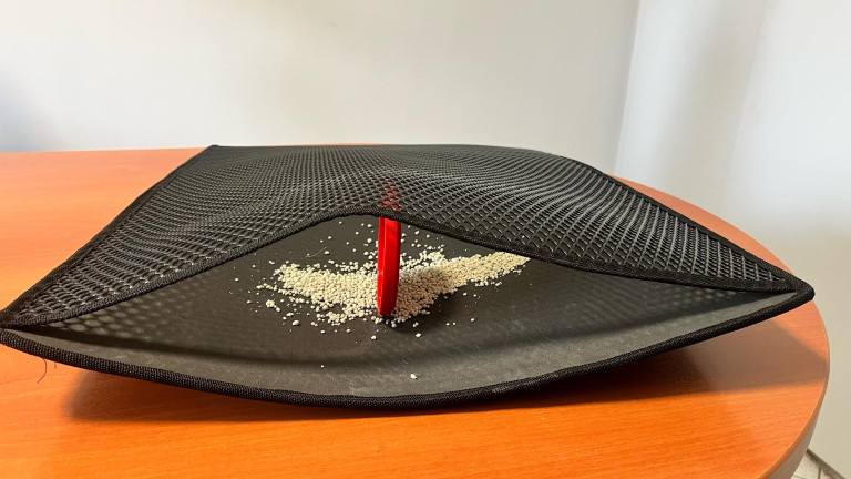 waterr proof cat litter mat